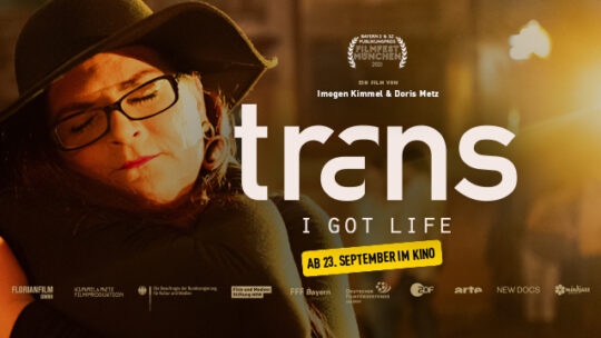 Veranstaltungsplakat des Filmes Trans i got live